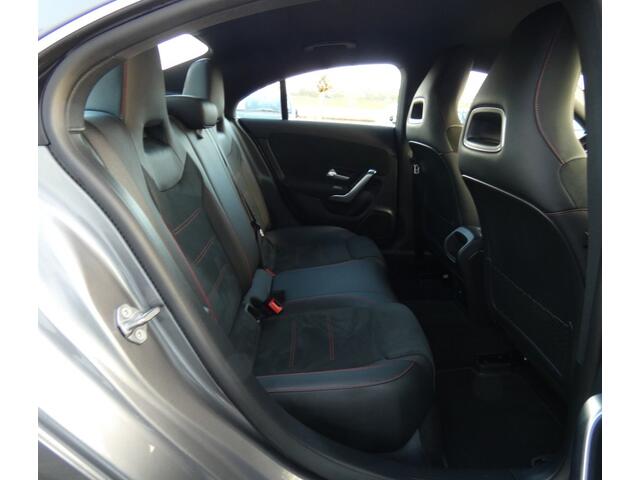 Mercedes-Benz CLA-KLASSE 250 E AMG Automaat,Led,Camera,Stoelverw,DealerOH