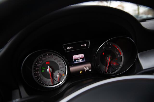 Mercedes-Benz CLA-KLASSE Shooting Brake 180 AMG line