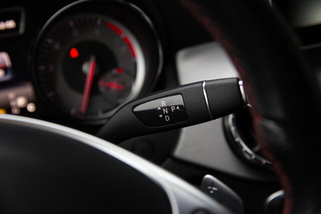 Mercedes-Benz CLA-KLASSE Shooting Brake 180 AMG line