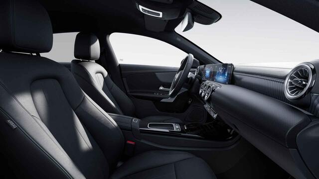 Mercedes-Benz CLA-KLASSE Shooting Brake 180 Star Edition Luxury Line | Multibeam | Keyless | Achteruitrijcamera | Stoelverwarming |