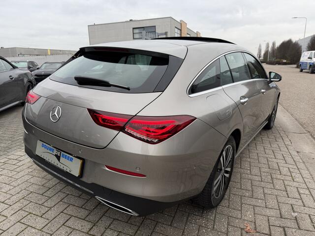 Mercedes-Benz CLA-KLASSE Shooting Brake 250 e Luxury Line Pano-Dak | Trekhaak | Memory | Keyless