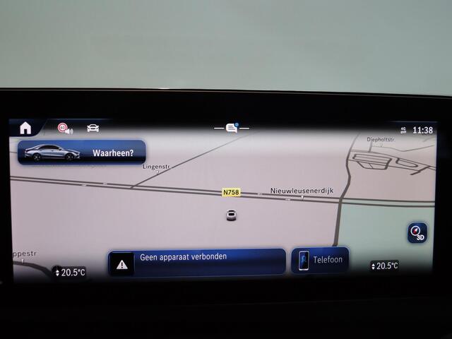 Mercedes-Benz CLA-KLASSE 180 Star Edition AMG Line | Panoramaschuifdak | DISTRONIC | Nightpakket | Achteruitrijcamera |