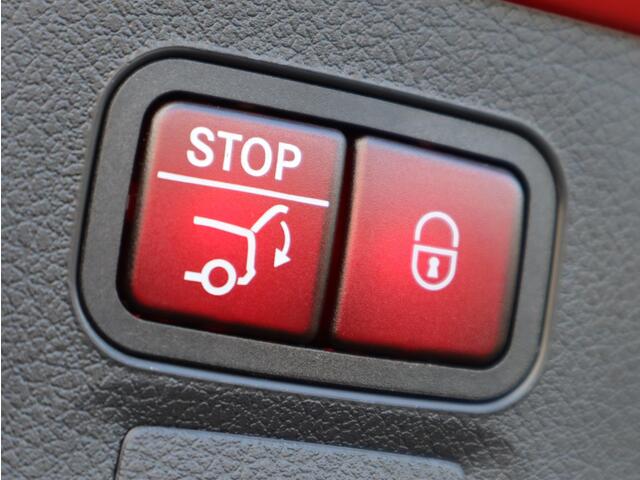 Mercedes-Benz CLA-KLASSE Shooting Brake 180 Star Edition AMG Line | Panoramadak | Navigatie | Multispaak | LED | Camera | Automaat