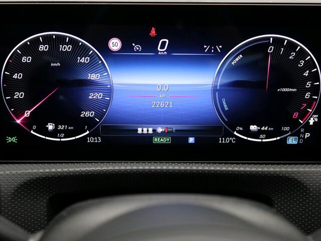 Mercedes-Benz CLA-KLASSE Shooting Brake 250 e Star Edition AMG Line Plus AMG Line | Night Pakket |Panorama Schuif-Kanteldak | Memory Stoelen | Head-up display | Parkeerpakket met 360°-camera. Inclusief 24 maanden Mercedes-Benz Certified garantie voor Europa.