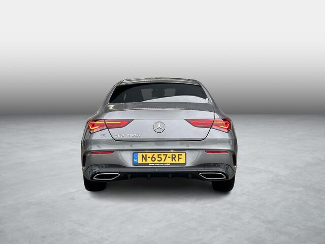 Mercedes-Benz CLA-KLASSE 250 e Business Solution AMG Limited | Panoramadak | Memorypakket | Sfeerverlichting