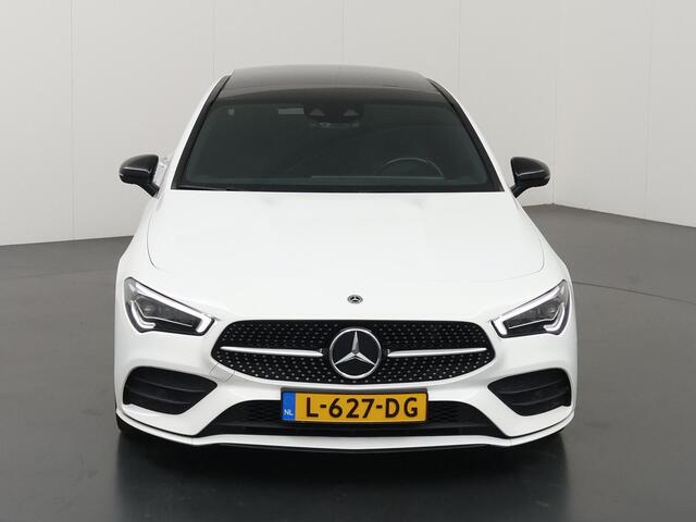 Mercedes-Benz CLA-KLASSE 200 Business Solution AMG | Night | Panoramadak | Memory | Keyless | Multibeam | Stoelverwarming | Sfeerverlichting |