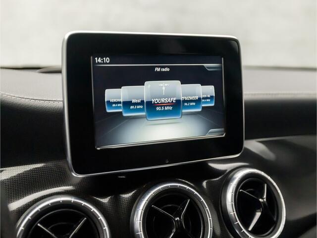 Mercedes-Benz CLA-KLASSE Shooting Brake 180 Prestige Sport Automaat (NAVIGATIE, MEMORY SEATS, LEDER, STOELVERWARMING, GETINT GLAS, PARKEERSENSOREN, CRUISE, LED KOPLAMPEN, NIEUWE APK, NIEUWSTAAT)