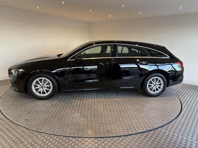 Mercedes-Benz CLA-KLASSE Shooting Brake 180 Business Solution
