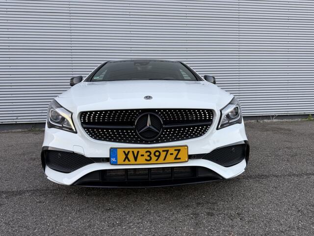 Mercedes-Benz CLA-KLASSE Shooting Brake 180 NAP AMG Carplay 19" Camera Trekhaak