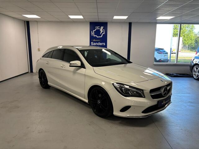 Mercedes-Benz CLA-KLASSE Shooting Brake 180 NIEUWE MOTOR!