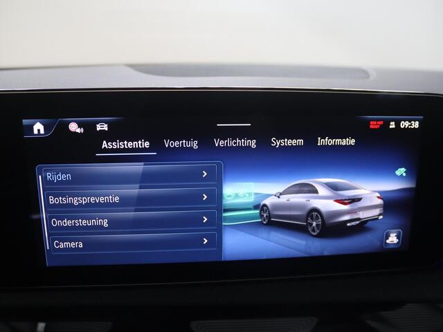 Mercedes-Benz CLA-KLASSE 250e Star Edition AMG Line | Panoramaschuifdak | Nightpakket | Achteruitrijcamera | Dodehoekassistent | Dodehoekassistent