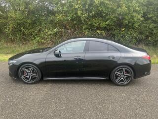 mercedes-benz-cla-klasse-200-bus.-s