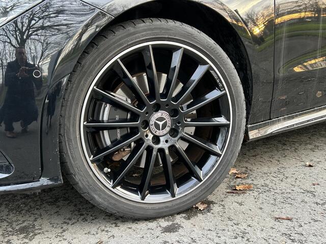 Mercedes-Benz CLA-KLASSE 250e AMG // Memory Stoelen // 360 Camera // Panoramadak // Sfeerverlichting // 19" AMG Velgen // Nightpakket // MultiBeam LED