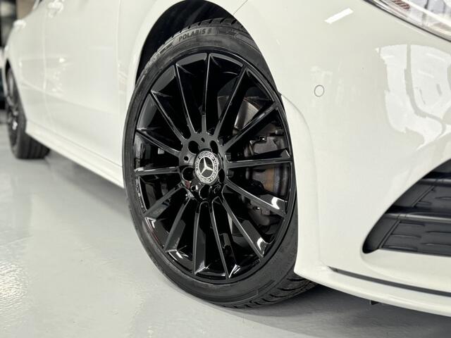 Mercedes-Benz CLA-KLASSE 250 AMG 224PK PANO CAM SFEER 2021