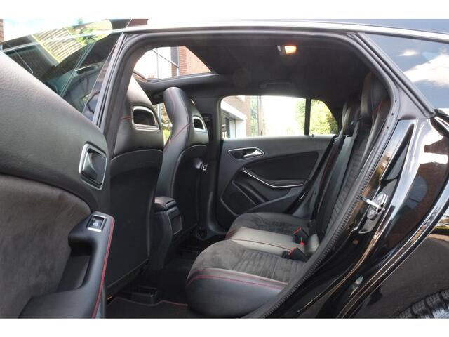 Mercedes-Benz CLA-KLASSE Shooting Brake 180 Business Solution AMG Panoramadak