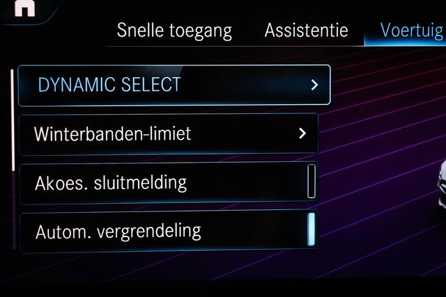 Mercedes-Benz CLA-KLASSE Shooting Brake 180 AMG Line | PANORAMADAK | MATRIX LED | DAB | CAMERA | 18"