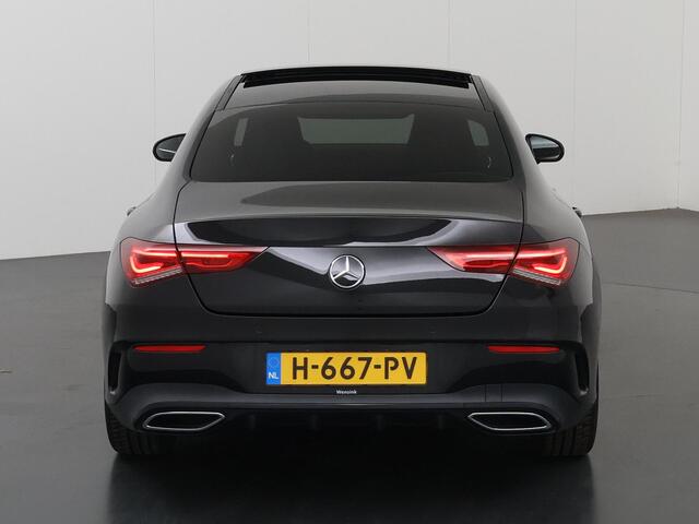 Mercedes-Benz CLA-KLASSE 180 Business Solution AMG | Night | Panoramadak | Widescreen | Parkeercamera |