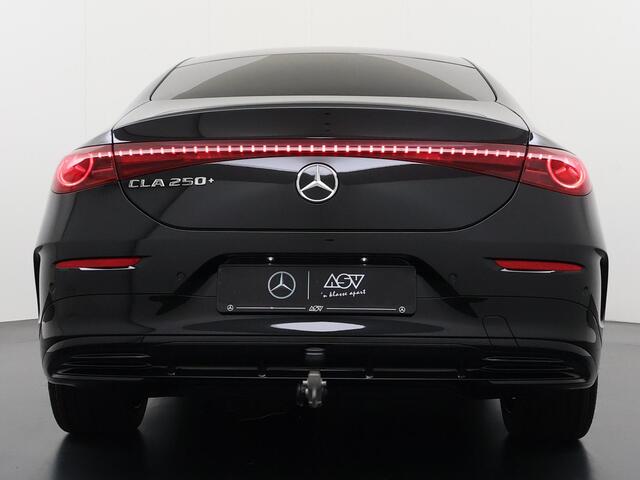 Mercedes-Benz CLA-KLASSE 250+ Launch Edition 85 kWh Accu | Trekhaak Wegklapbaar | Memorystoelen | Warmtepomp | Multibeam Led | Stoelverwarming Voorin | Distronic Cruise Control | Achteruitrijcamera | Nightpakket | Dodehoekassistent