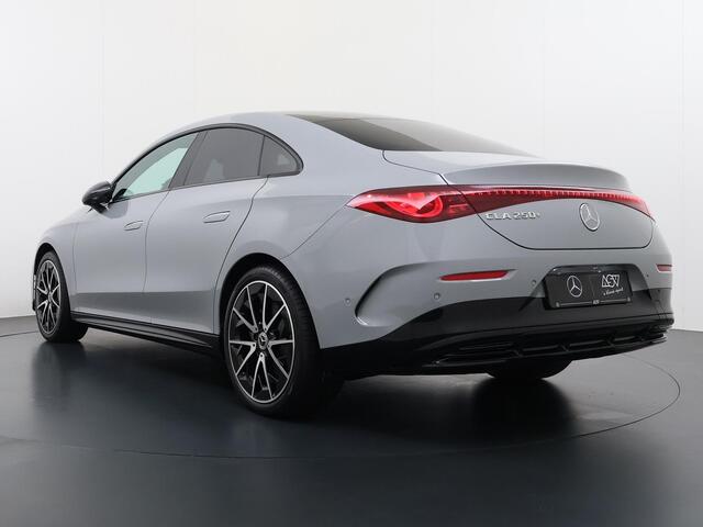 Mercedes-Benz CLA-KLASSE 250+ Launch Edition 85 kWh Accu | Trekhaak Wegklapbaar | Memorystoelen | Warmtepomp | Multibeam Led | Stoelverwarming Voorin | Distronic Cruise Control | Achteruitrijcamera | Nightpakket | Dodehoekassistent