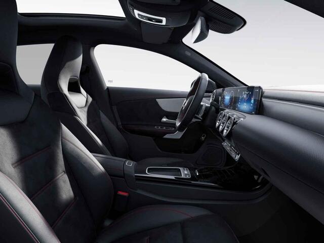 Mercedes-Benz CLA-KLASSE Shooting Brake 180 Star Edition AMG Line