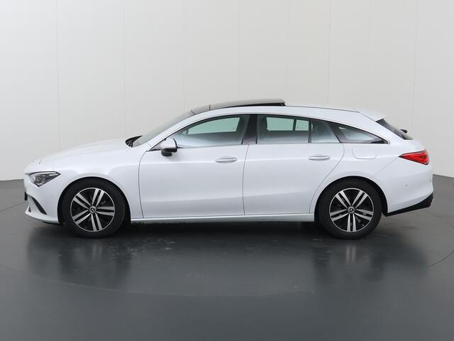 Mercedes-Benz CLA-KLASSE Shooting Brake 200 Business Solution Luxury | Panoramadak | Memory | Widescreen | Keyless | Multibeam |
