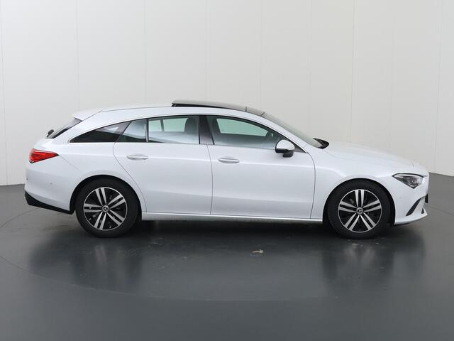 Mercedes-Benz CLA-KLASSE Shooting Brake 200 Business Solution Luxury | Panoramadak | Memory | Widescreen | Keyless | Multibeam |