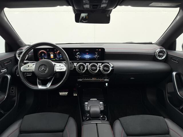 Mercedes-Benz CLA-KLASSE Shooting Brake 250 e Business Solution AMG | Pano | Trekhaak | Memory | Camera | ACC | LED