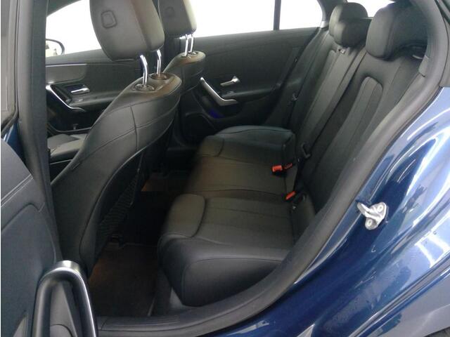 Mercedes-Benz CLA-KLASSE Shooting Brake 250 e Business Solution Luxury Limited 1e-Eig. & Keurig-Onderh. BOVAG-Garantie. NL-Auto.