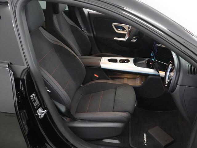 Mercedes-Benz CLA-KLASSE 250+ Launch Edition 85 kWh | AMG | Night | Panoramadak | Memory | 19" lichtmetalen velgen |