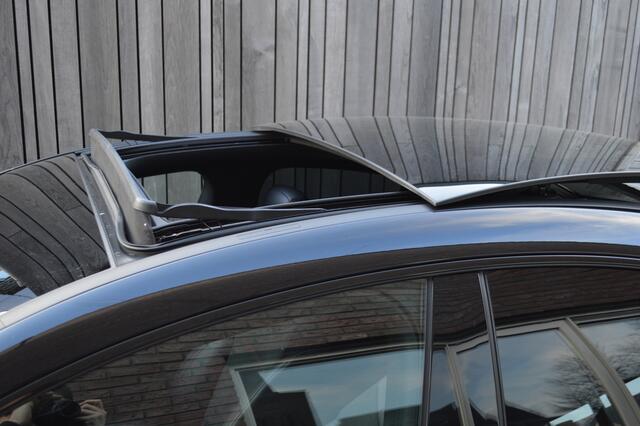 Mercedes-Benz CLA-KLASSE 250 e AMG Led Panorama Memory Camera 360 Augmented Keyless Pdc