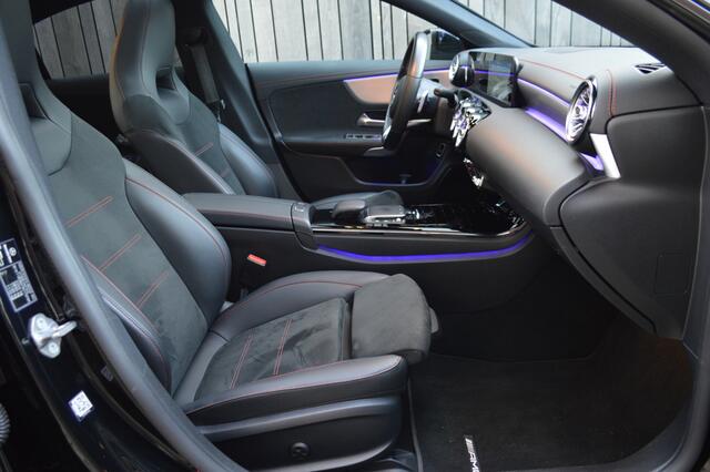 Mercedes-Benz CLA-KLASSE 250 e AMG Led Panorama Memory Camera 360 Augmented Keyless Pdc