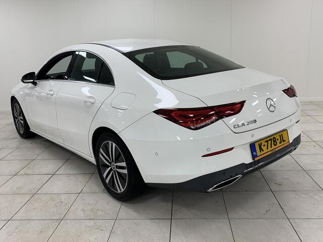Mercedes-Benz CLA-KLASSE 200 Business Solution Luxury NAVIGATIE | ACHTERUITRIJCAMERA | PARKEERSENSOREN VOOR-EN ACHTER