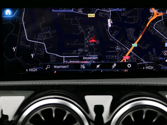 Mercedes-Benz CLA-KLASSE Shooting Brake 180 Business Solution Luxury | Dode Hoek Ass | Augmented reality | Sfeerverlichting | LED | Stoelverwarming | Inclusief 24 maanden Mercedes-Benz Certified garantie voor Europa.