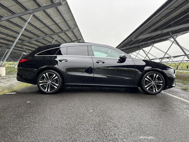 Mercedes-Benz CLA-KLASSE Shooting Brake 180 Star Edition Luxury Line | Panoramadak | Getint glas | Sfeerverlichting | Widescreen | Stoelverwarming |