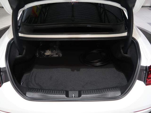 Mercedes-Benz CLA-KLASSE 250+ Launch Edition 85 kWh | Night | Panoramadak | Stoelverwarming | DISTRONIC | Achteruitrijcamera | Dodehoekassistent |