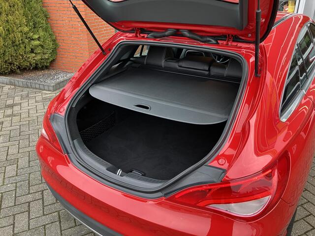 Mercedes-Benz CLA-KLASSE Shooting Brake 180 Business
