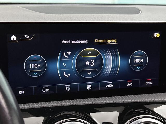 Mercedes-Benz CLA-KLASSE Shooting Brake 250 e Business Solution AMG Limited nov-25| Panoramadak | 5 spaaks lichtmetalen velgen | Navigatie | MBUX wide screen | Parking support met camera achtyer | Inclusief 24 maanden MB Certified garantie voor Europa.