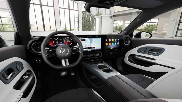 Mercedes-Benz CLA-KLASSE 180 Business Solution AMG | Premium Pakket | Panoramadak | Superscreen | 19"LM-velgen | Stoelverwarming |