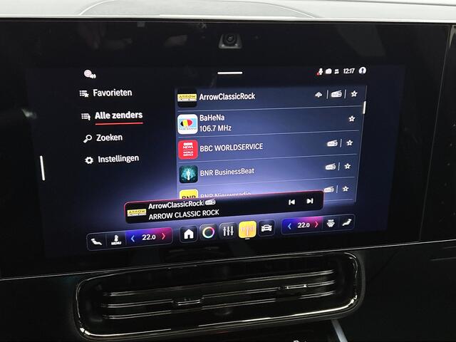 Mercedes-Benz CLA-KLASSE 180 Business Solution AMG | Nightpakket | Memorypakket | Sierdelen aluminium | Multibeam LED | 19 inch AMG velgen | Antidiefstalpakket URBAN GUARD | Adaptieve Cruise control |