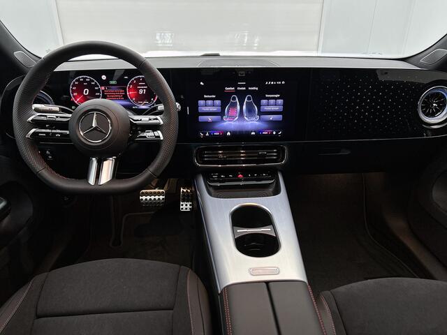 Mercedes-Benz CLA-KLASSE 180 Business Solution AMG | Nightpakket | Multibeam Led | Thermotronic | Memorypakket | 19 inch AMG velgen | Sierdelen geborsteld aluminium |Smartphone integratiepakket | Adaptieve cruisecontrol |