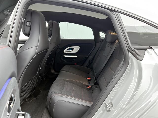 Mercedes-Benz CLA-KLASSE 250+ Launch Edition 85 kWh | Nightpakket | Warmtepomp | Memorypakket | Adaptieve Cruisecontrol | Smartphone integratie | Panoramadak | Antidiefstal pakket URBAN GUARD | MULTIBEAM LED |