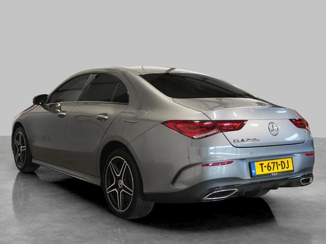 Mercedes-Benz CLA-KLASSE 250 e Business Solution AMG Limited | Nightpakket | Panoramadak | Sfeerverlichting | Advanced Sound System | Stoelverwarming | Multibeam LED