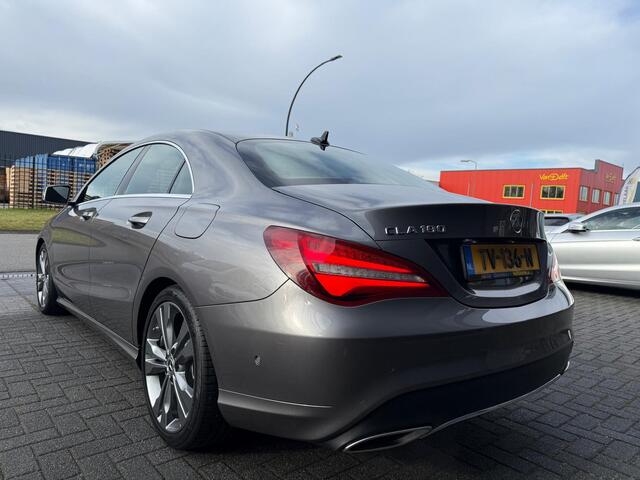 Mercedes-Benz CLA-KLASSE 180 Business Solution Plus Upgrade Edition | 1E EIGENAAR | 12MND GARANTIE | AUTOMAAT | LED | AIRCO | NAVI | CRUISE | LMV | STOELVERWARMING |
