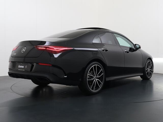 Mercedes-Benz CLA-KLASSE 180 Business Solution AMG | AMG Plus Pakket | Night Pakket | Panoramadak | 360° Camera | Head-up Display | Augmented Reality voor Navigatie | Dodehoekassistent | Advanced Sound System | MULTIBEAM LED Koplampen | Elektrisch Verstelbare Stoelen + Memory | S