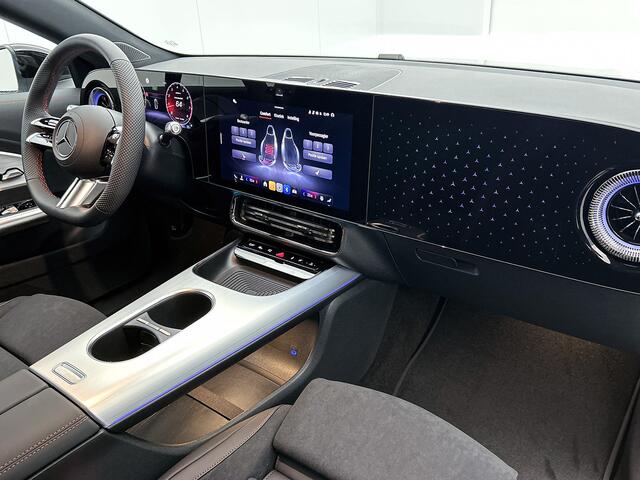 Mercedes-Benz CLA-KLASSE 180 Business Solution AMG | Nightpakket | Multibeam Led | Thermotronic | Trekhaak | Memorypakket | 19 inch AMG velgen | Sierdelen aluminium | Adaptieve cruisecontrol |