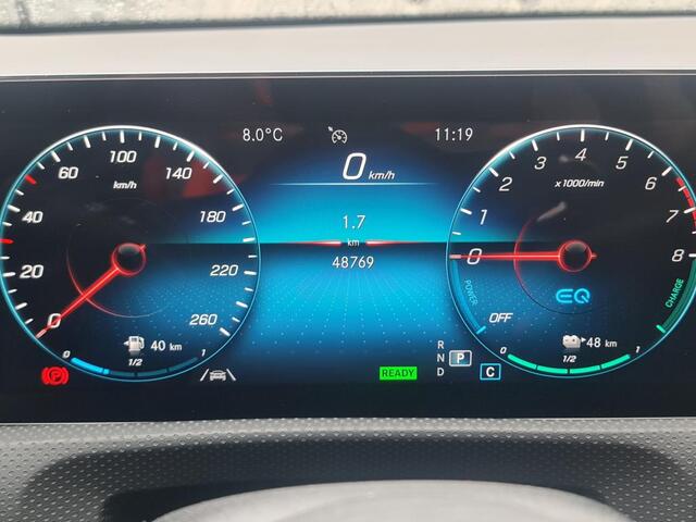 Mercedes-Benz CLA-KLASSE Shooting Brake 250 e Business Solution AMG Limited AMG Line | Night Pakket | Panorama Schuif-Kanteldak | MultiBeam Koplampen | Sfeerverlichtiing. Inclusief 24 maanden Mercedes-Benz Certified garantie voor Europa.