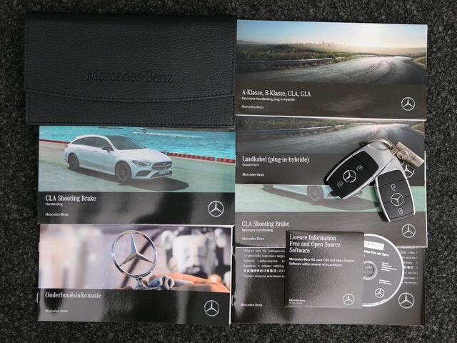 Mercedes-Benz CLA-KLASSE Shooting Brake 250 e Business Solution AMG Limited AMG Line | Night Pakket | Panorama Schuif-Kanteldak | MultiBeam Koplampen | Sfeerverlichtiing. Inclusief 24 maanden Mercedes-Benz Certified garantie voor Europa.