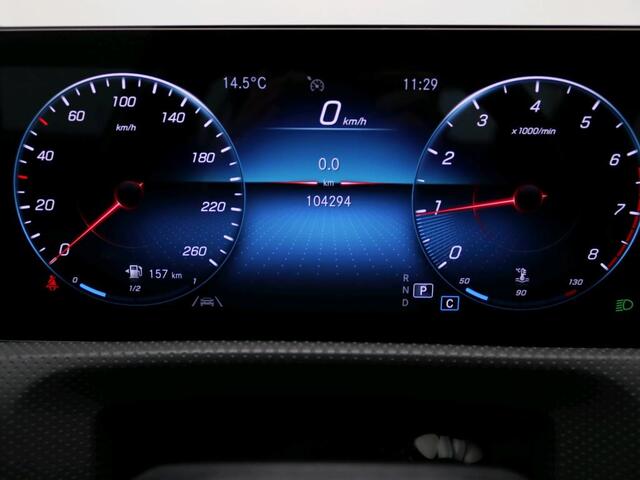 Mercedes-Benz CLA-KLASSE 180 Business Solution Luxury Inclusief 48 maanden MB Certified garantie voor Europa.