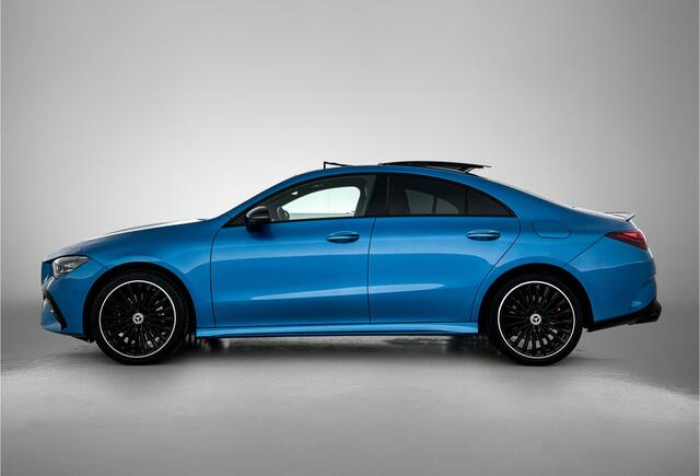 Mercedes-Benz CLA-KLASSE 250 e AMG Line Panoramadak | elect. bed. voorstoelen met memory | Navigatie | parking support Met camera | uitgerust als AMG 35 | Inclusief 24 maanden MB Certified garantie voor Europa.