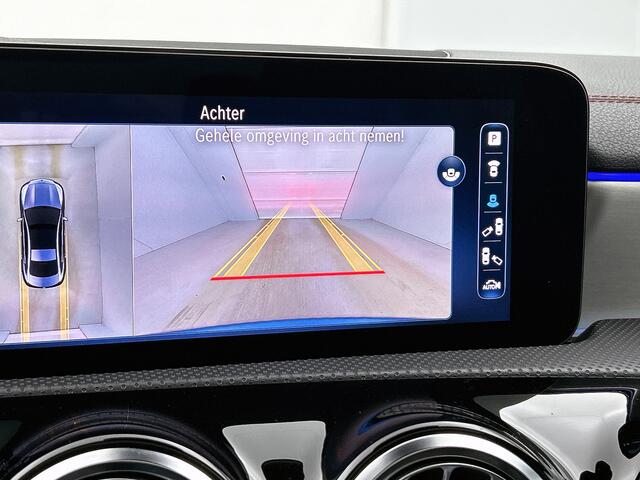 Mercedes-Benz CLA-KLASSE 250 e AMG Line Panoramadak | elect. bed. voorstoelen met memory | Navigatie | parking support Met camera | uitgerust als AMG 35 | Inclusief 24 maanden MB Certified garantie voor Europa.